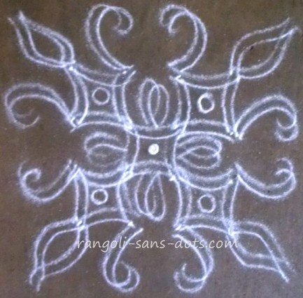 Small Rangoli With Dots Kolam By Sudha Balaji New kolam designs for wedding 2015. small rangoli with dots kolam by