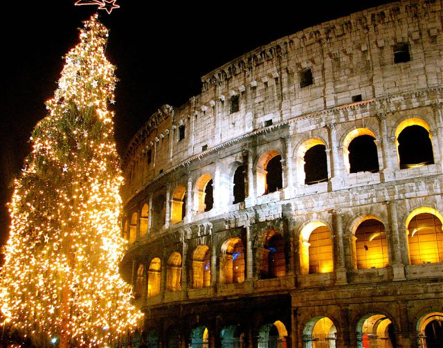 Colosseo - Mercatini di Natale a Roma - Poracci In Viaggio colosseo-mercatini-di-natale-roma-poracci-in-viaggio