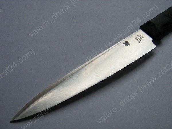 Кухонный нож Spyderco