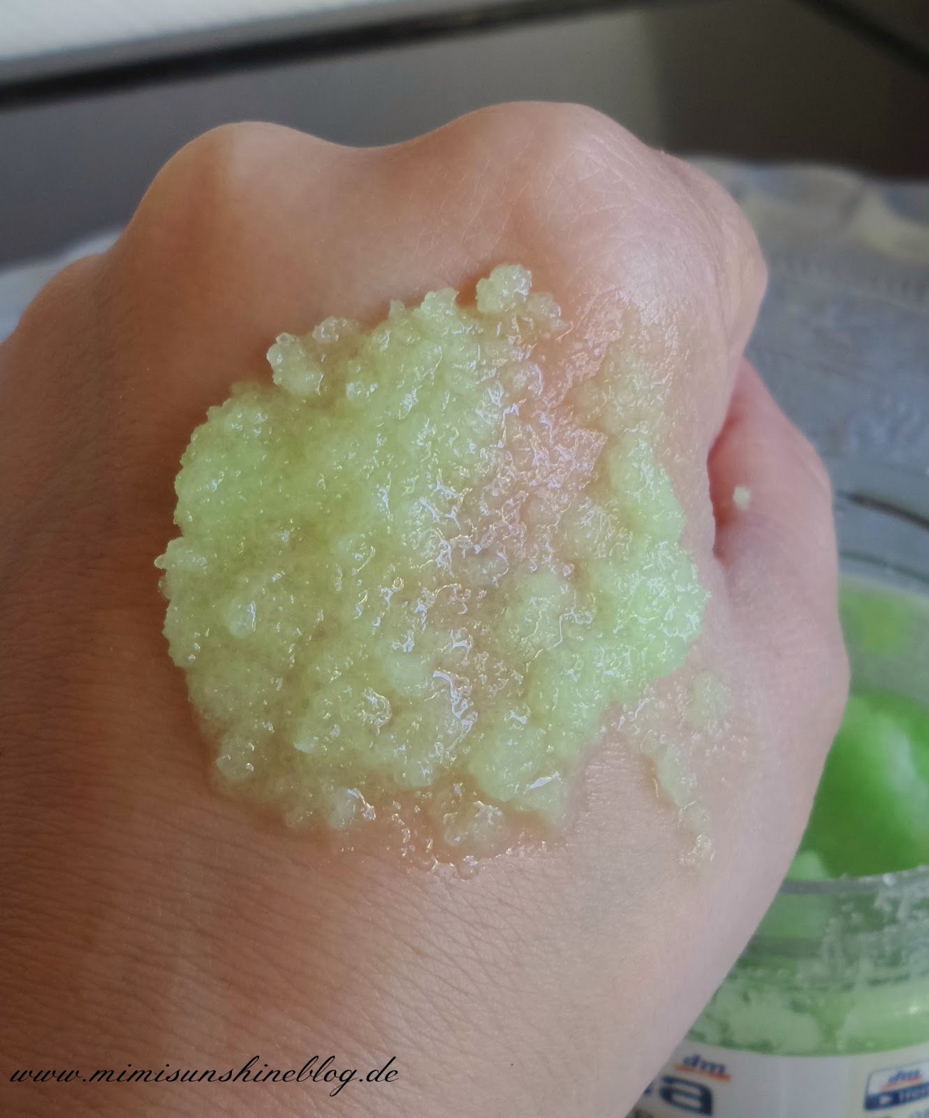 Ein Körperpeeling, bei dem das Ergebnis stimmt Balea Totes Meer Salz ÖlPeeling....