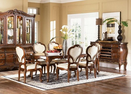 Mi Casa con Estilo: Comedores Clásicos Elegantes