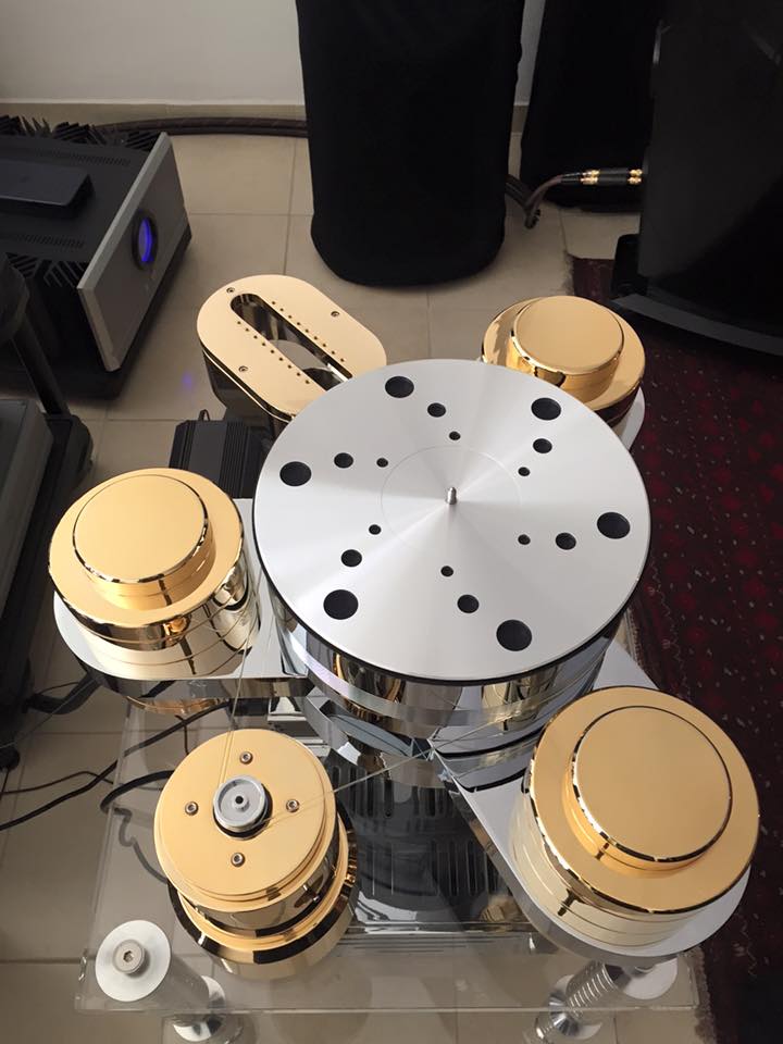 Triangle Art Reference SE turntable M & S Ultimate HighFidelity