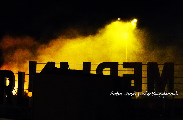 Incendio próximo a Leroy Merlin, Tamaraceite Incendio próximo a Leroy Merlin, Tamaraceite
