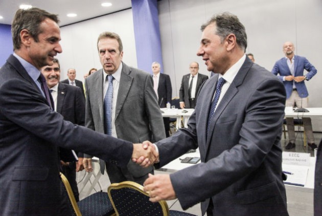 Ανήμπορος ηγέτης ή μήπως κάτι άλλο;