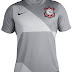 Corinthians lança terceira camisa para 2012