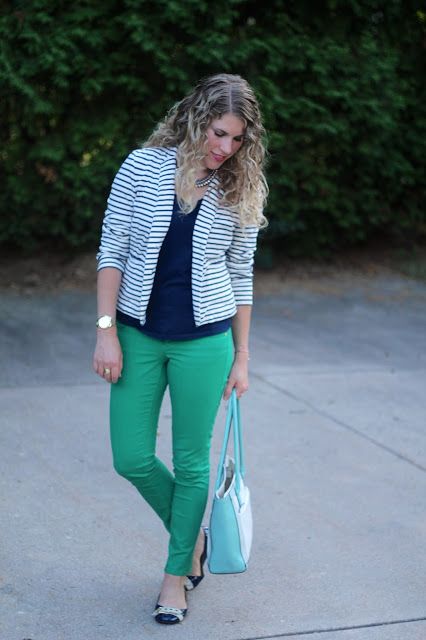 What to wear with green jeans