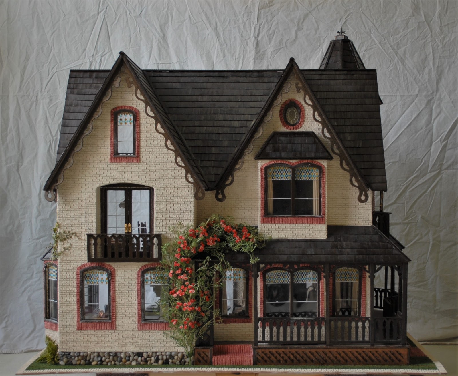 The Garfield Blog Garfield Manor photoshoot for American Miniaturist