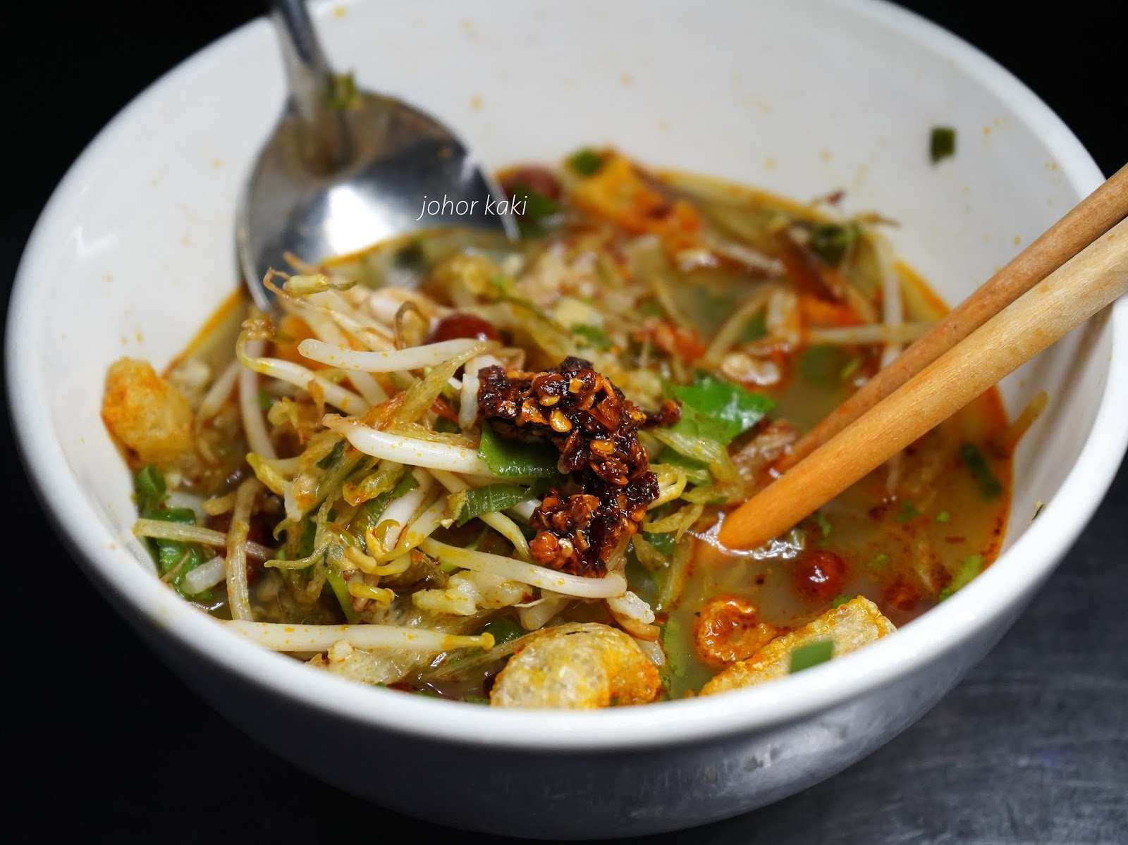 Cơm Hến Clam Mussel Rice From Hue A Favourite Of Royals Peasants Johor Kaki Travels For Food