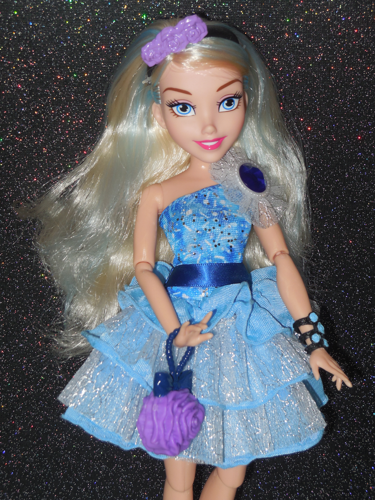 descendants ally doll