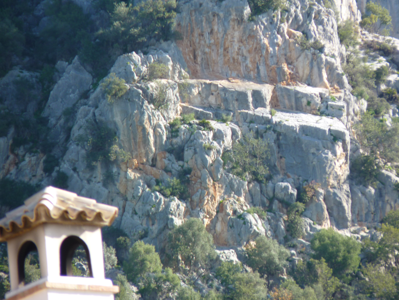 Ubrique en verde: Por las chimeneas