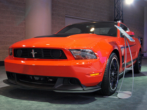 Federal safety experts investigating Ford Mustang | Consumer Rights Law