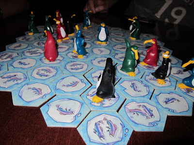 Hey! That's My Fish (Delux) - The board and the wonderful penguins