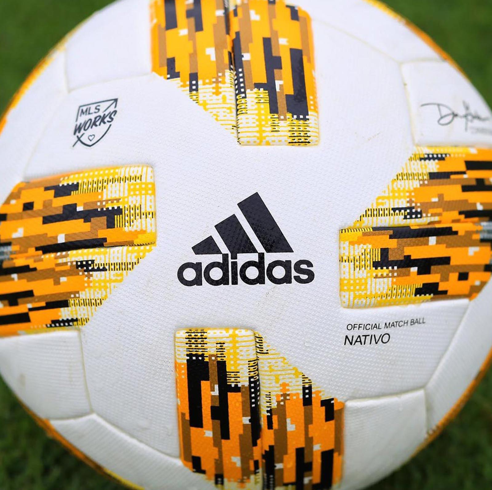 Special White / Gold Adidas MLS Nativo Kick Childhood Cancer Ball