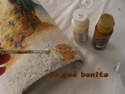 Teja decorada con papel de arroz