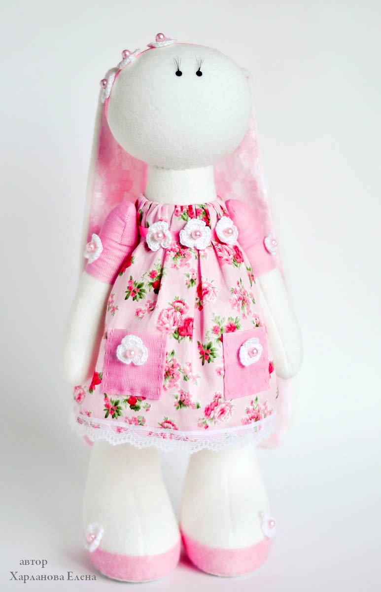 зайчиха цветочница