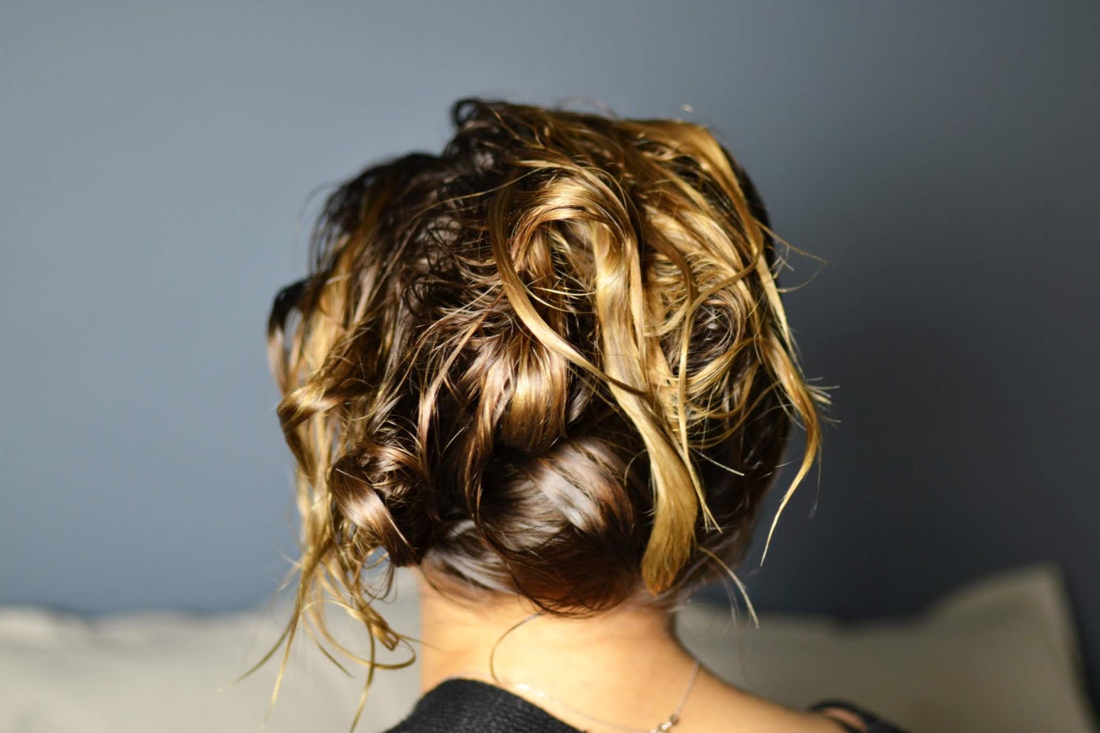 pielęgnacja włosów rozjaśnianych olejowanie