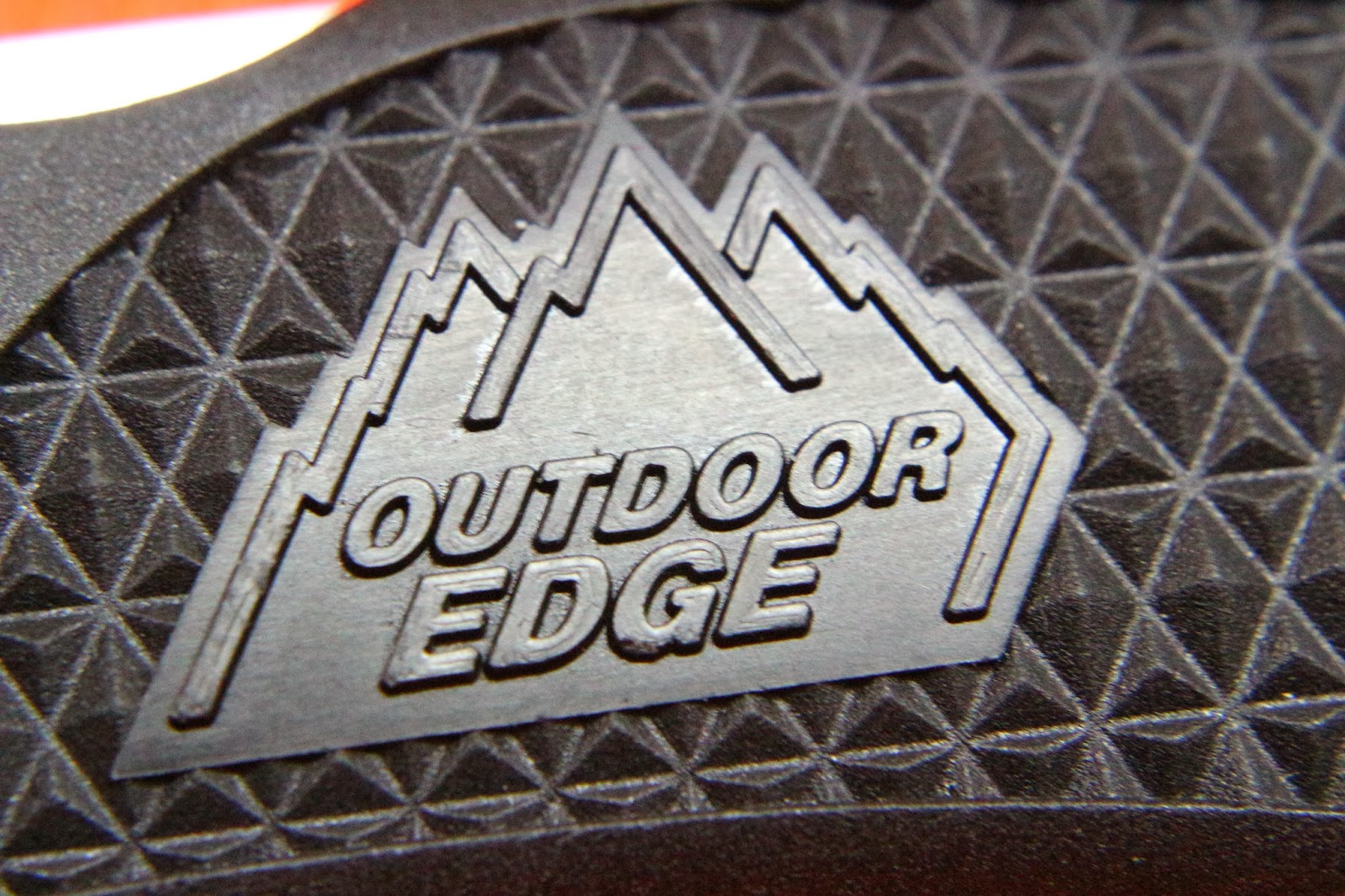 ARMAS BLANCAS 66 OUTDOOR EDGE FIELDLITE FL20