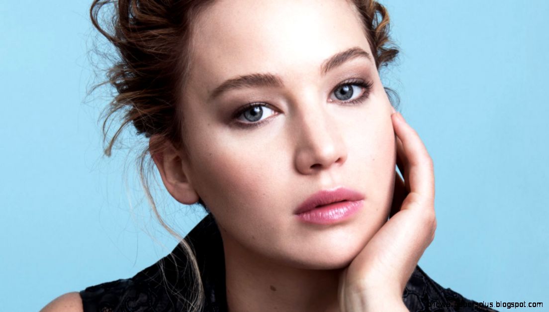 Jennifer Lawrence Gets Her First Dior Makeup Campaign   Fashionista