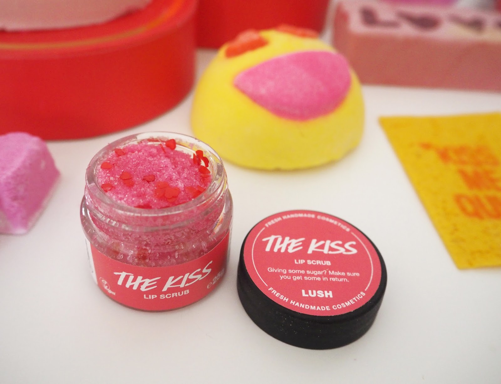 Lush Cosmetics Valentines 2017 Collection, Katie Kirk Loves, Lush Cosmetics UK, Lush 2017, Beauty Blogger, UK Blogger, Gifts For Her, Valentine's Day Gifts, Gift Ideas, Lush Review, Lush Gifts, Bath & Body Products, Blogger Review