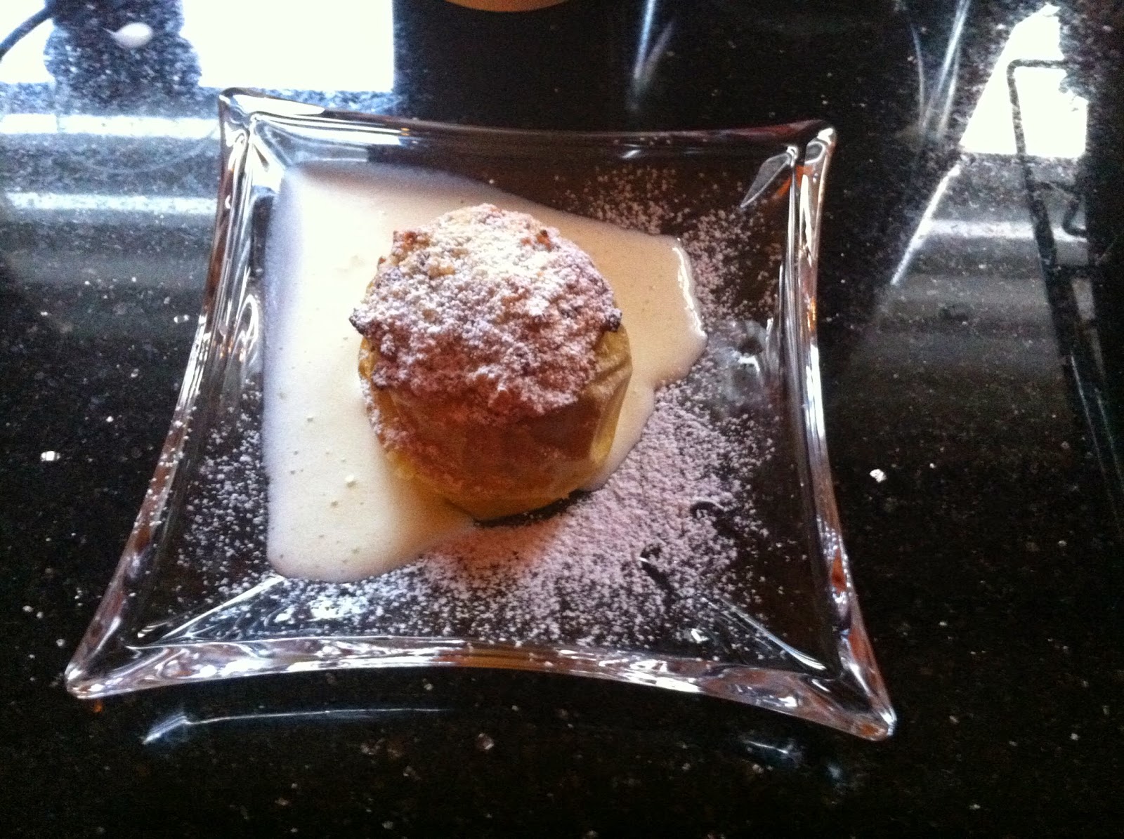 Marlis + Peters Küchenwelt: Bratapfel mit Marzipan-Nuss-Füllung Marlis + Peters Küchenwelt: Bratapfel mit Marzipan-Nuss-Füllung