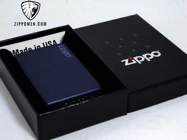 Zippo Xanh Tím Than - MS09 | Zippo Cổ | Zippo Store | Zippo Men Zippo Xanh Tím Than - MS09 | Zippo Cổ | Zippo Store | Zippo Men
