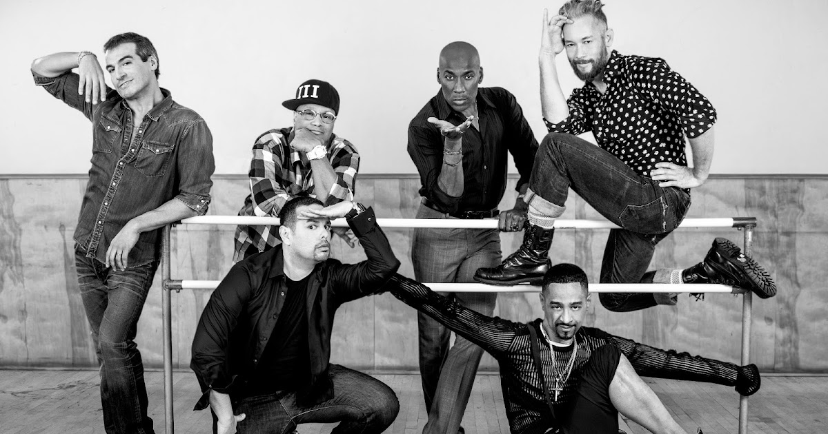 Strike a pose. Strike a pose. Idle pose. Strike a pose. Strike a pose madonna.