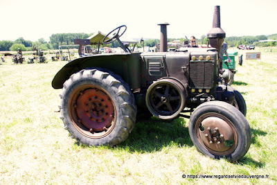Tracteur agricole ancien Le Percheron Tracteur agricole ancien Le Percheron