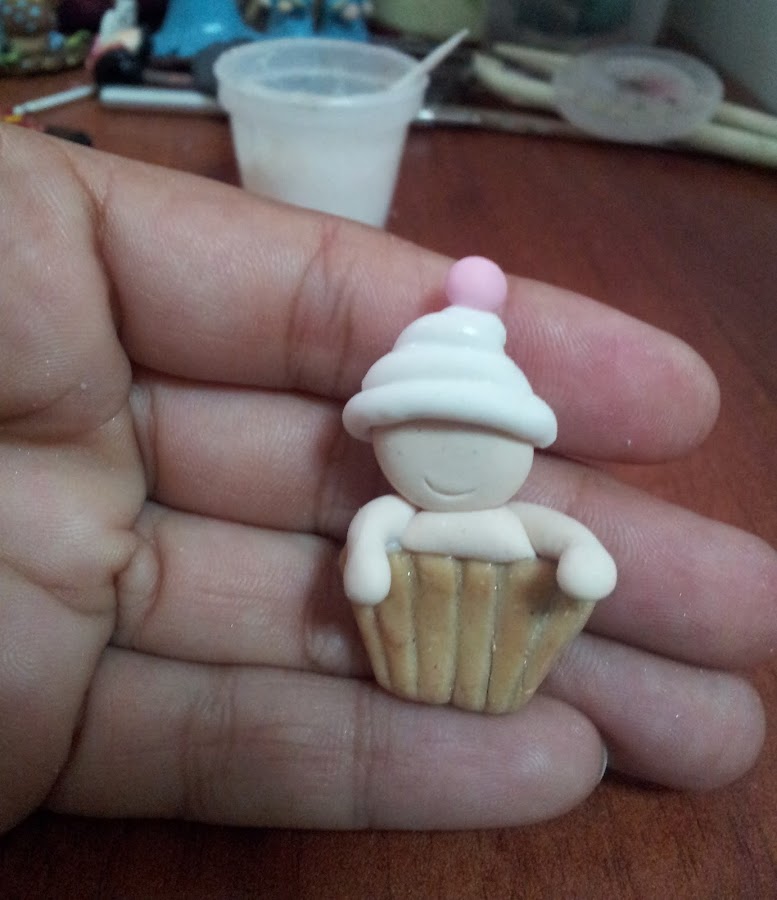 Aprende-hacer-este-bebé-cupcakes-en-Porcelana-Fría