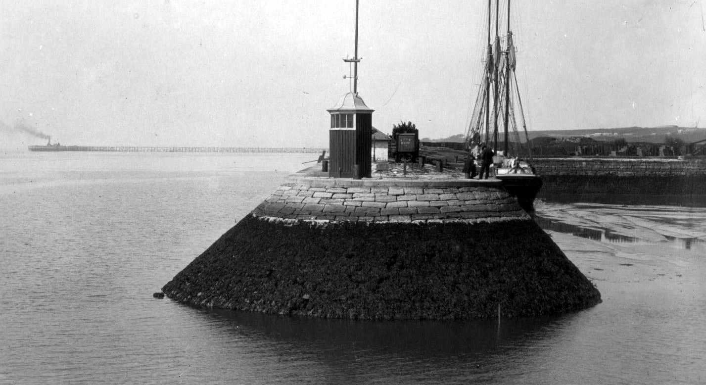 Tour Scotland Old Photograph Harbour Charlestown Fife Scotland