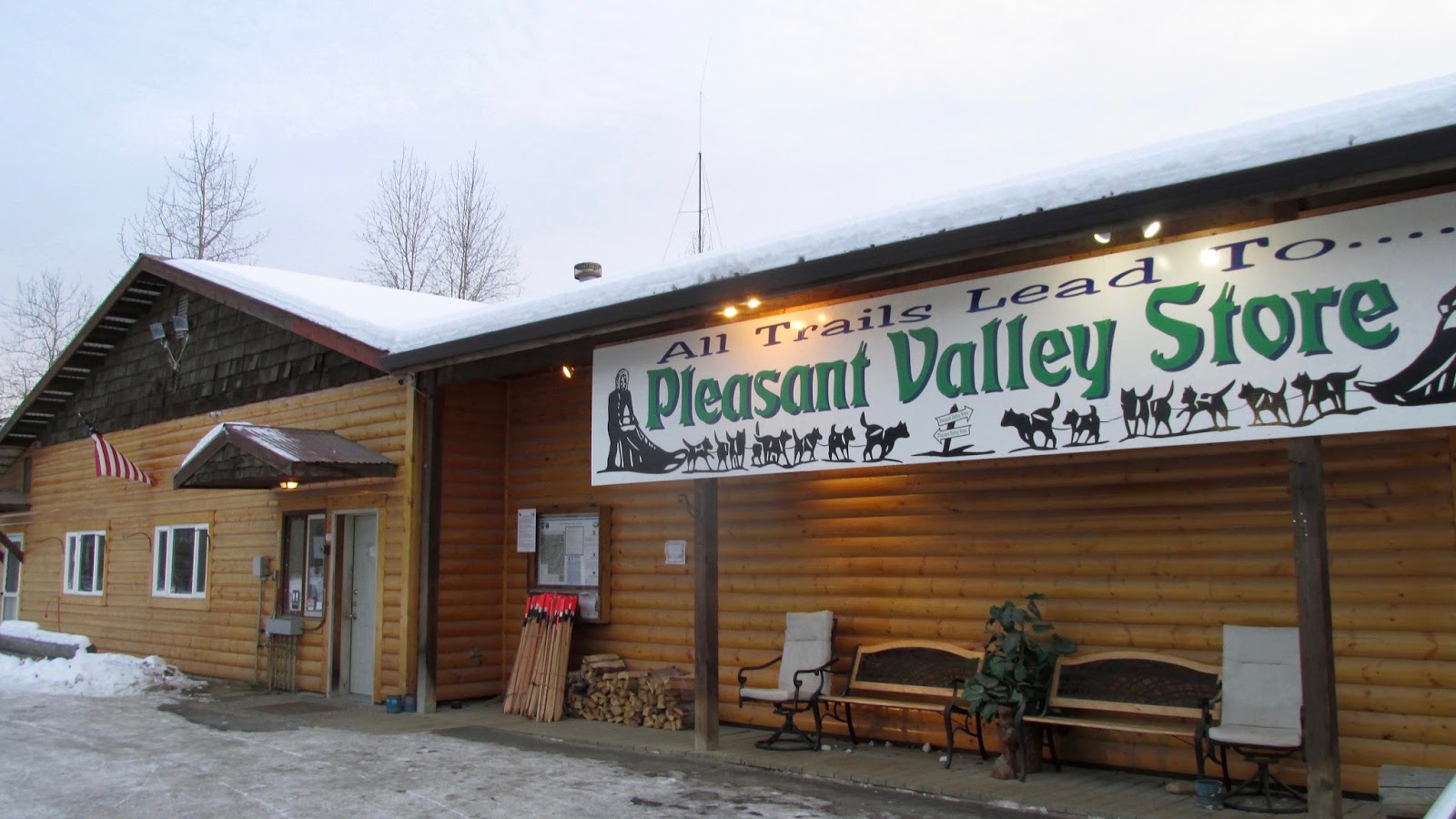 Pleasant Valley Store/ Trailside Mail SP Kennel