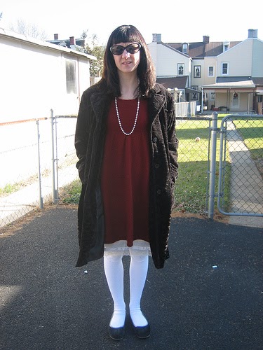 how to dress a dumpy figure
