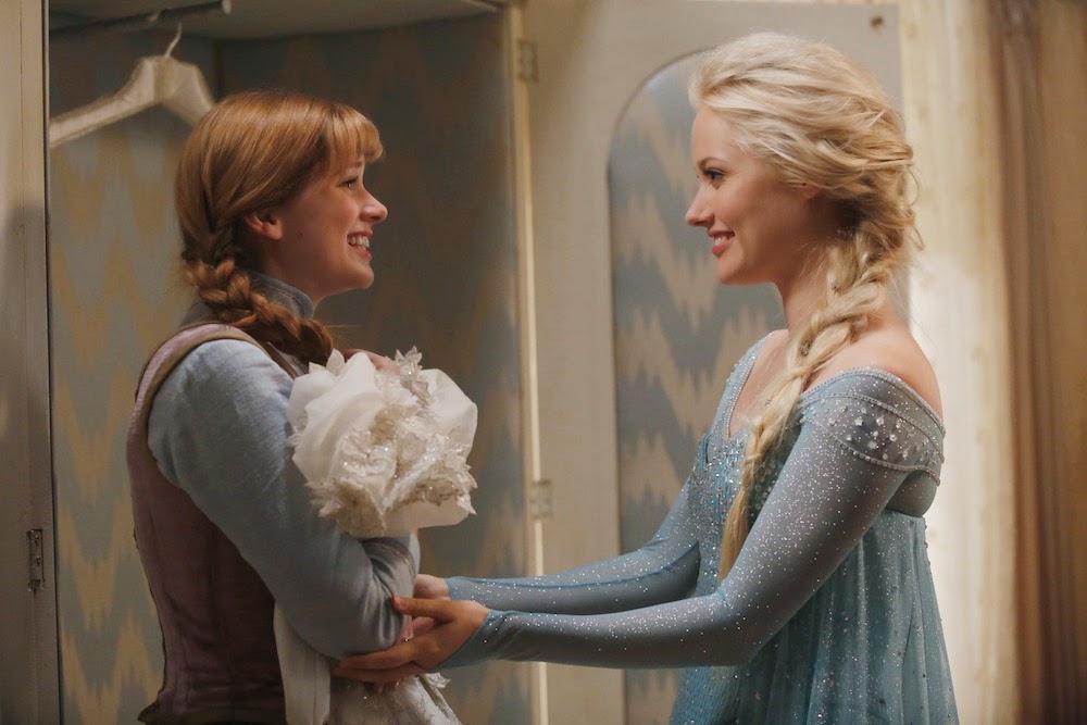 Once Upon a Time - Episode 4.01 - A Tale of Two Sisters - Second Promotional Photo of Anna and Elsa 