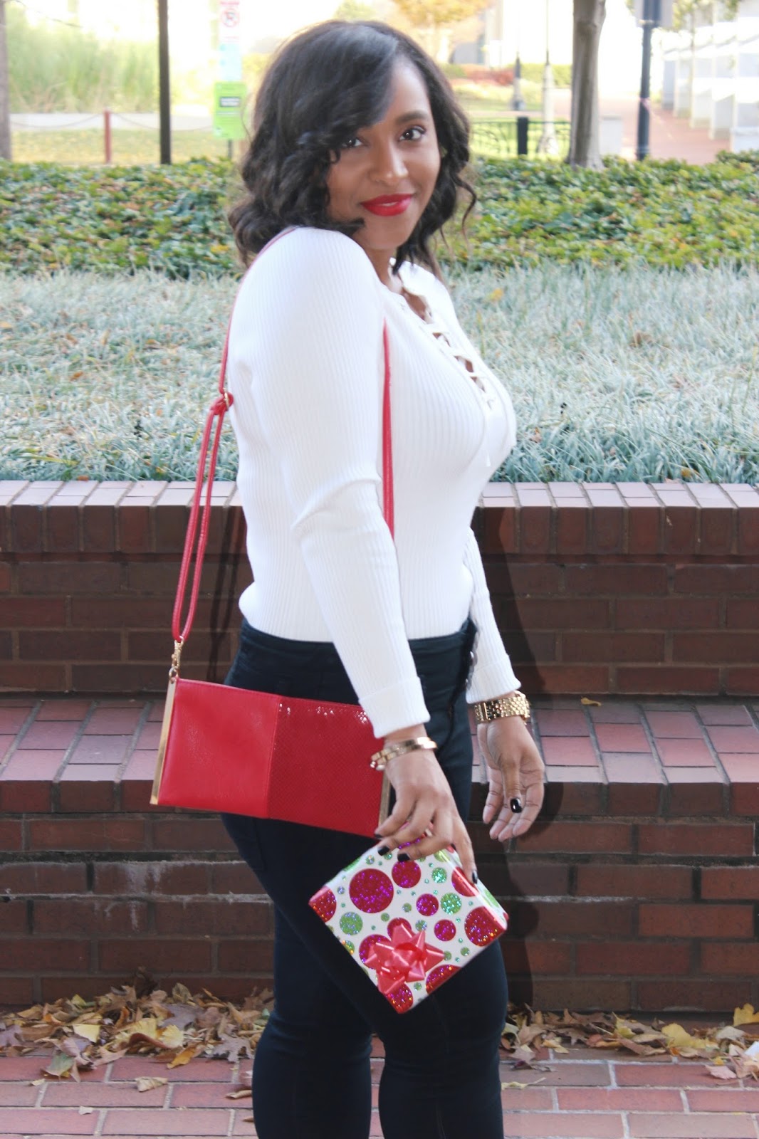 what to wear for the holidays, holiday style, red, holiday outfits, casual holiday outfit, lace up sweater