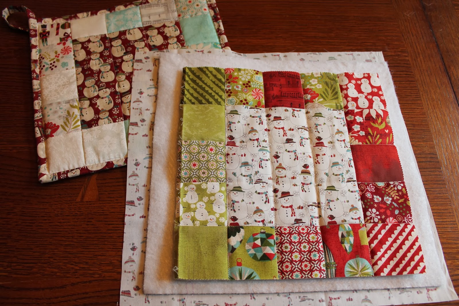 Quilting is more fun than Housework: A few tricks to making Potholders