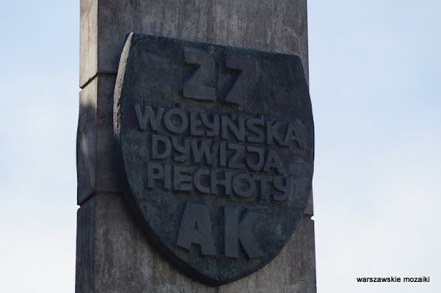 Warszawa Żoliborz pomnik 27 Wołyńskiej Dywizji AK park Kaskada Kazimierz Danilewicz