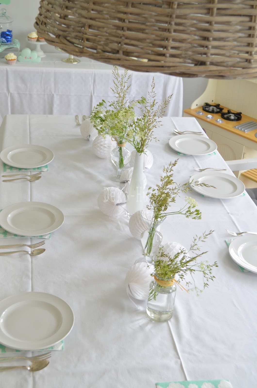 Waldmeistertorte und Wolken Deko Geburtstag - Deko-Hus Waldmeistertorte und Wolken Deko Geburtstag - Deko-Hus