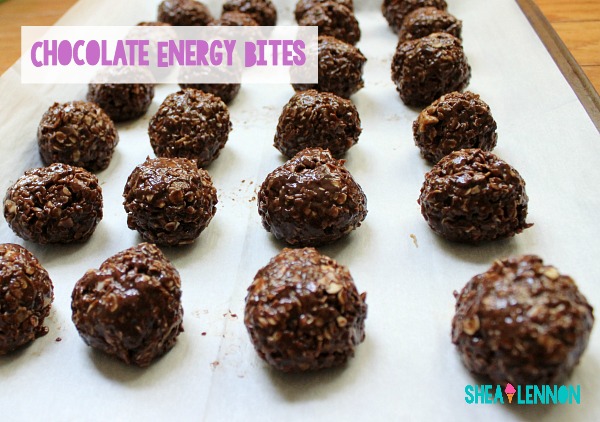These chocolate energy bites are delicious, easy to make, and a lot healthier (and more filling) than cookies or sugary cereal. Keep reading for this recipe plus 3 more. | www.shealennon.com