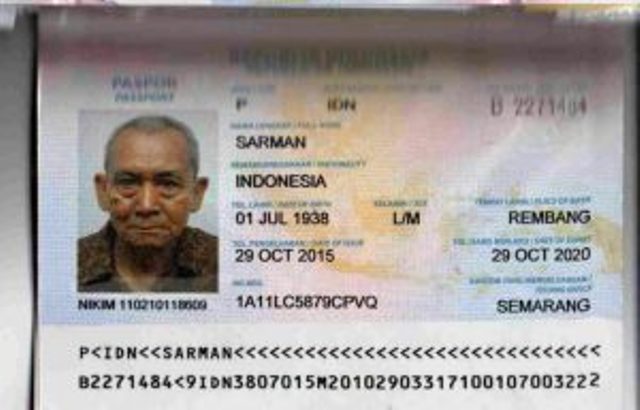 Sungguh Kasihan Kakek Ini, Ia Terancam Penjara dan Hukuman Cambuk 80 Kali di Saudi Sungguh Kasihan Kakek Ini, Ia Terancam Penjara dan Hukuman Cambuk 80 Kali di Saudi