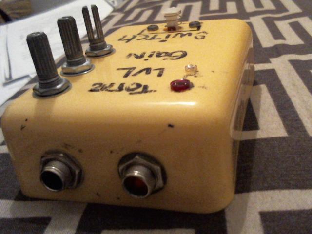 Do It Your Self Membuat efek gitar sendiri ( Over drive )