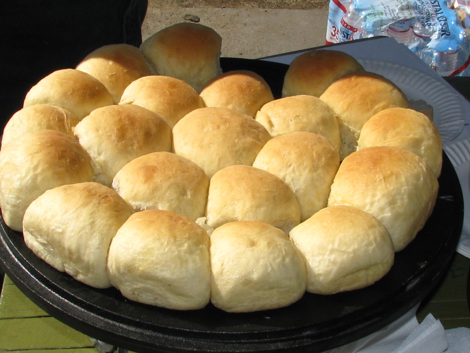 Trailhead Kitchen Dutch Oven Cooking Air Buns