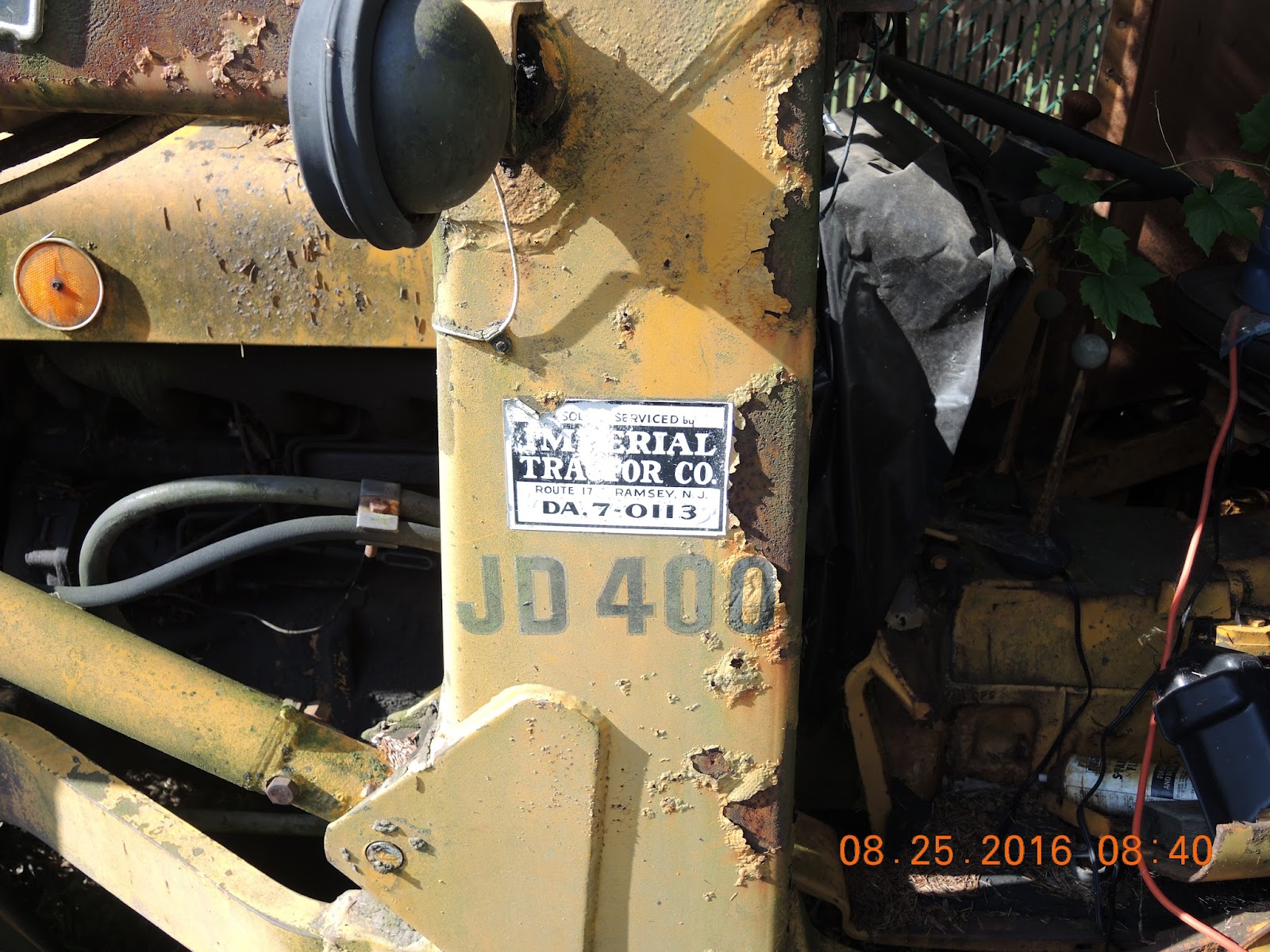 MEC&F Expert Engineers JOHN DEERE JD400 BACKHOE LOADER FOR SALE