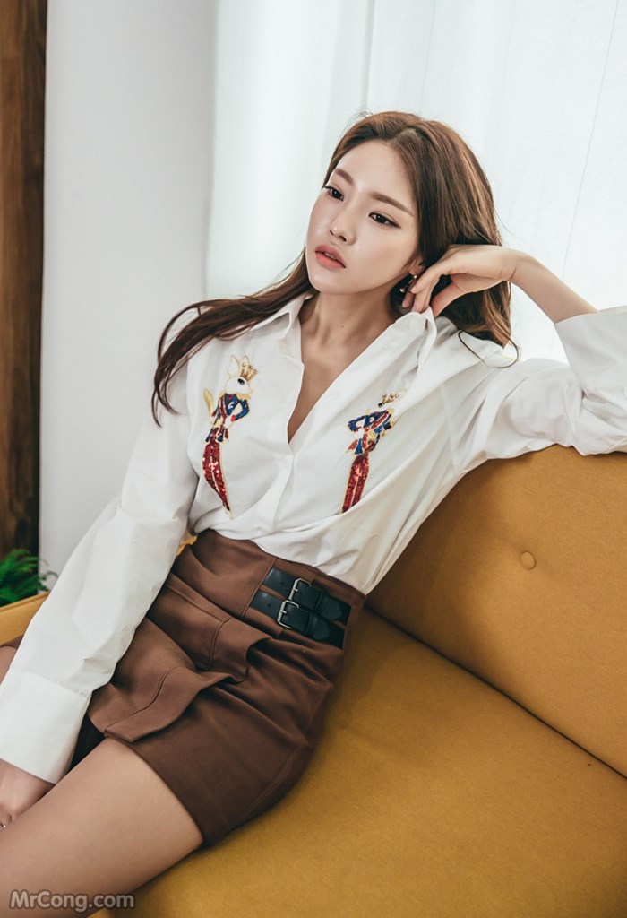 Beautiful Park Jung Yoon in the January 2017 fashion photo shoot (695 photos) photo 9-11
