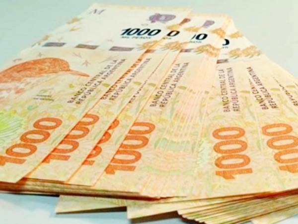 Lo estafaron en miles de pesos con la compra de una camioneta en Roca Lo estafaron en miles de pesos con la compra de una camioneta en Roca