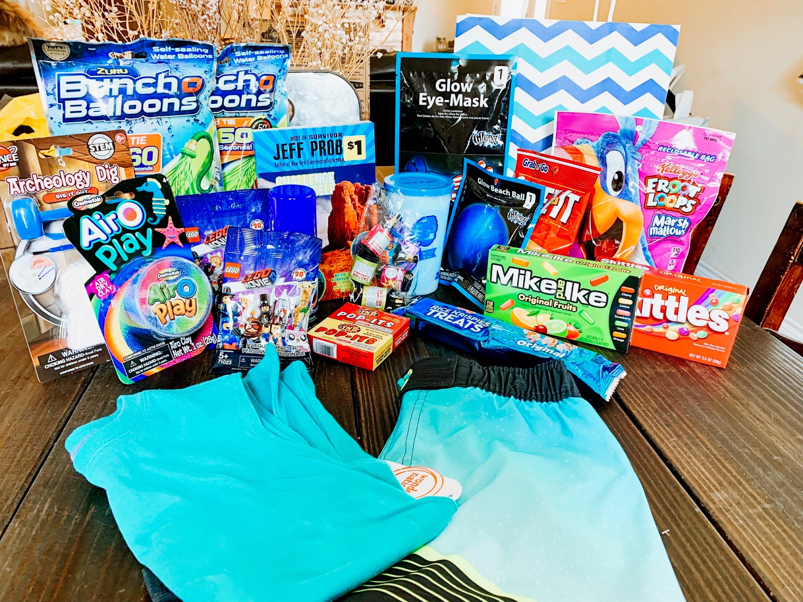 {Roadtrip goodie bag} HALL AROUND TEXAS