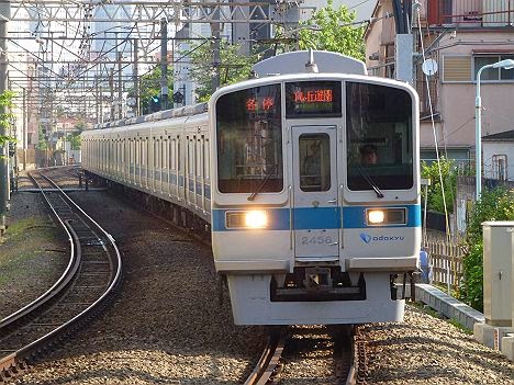 小田急電鉄　各停　向ヶ丘遊園行き2　2000形