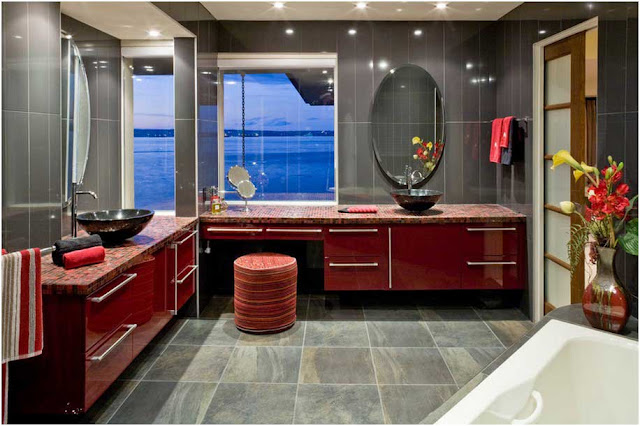Bild-badezimmer-farbe-rot-Trendige-Design-Fliesen-Arbeitsplatten-und-rote-Schränke