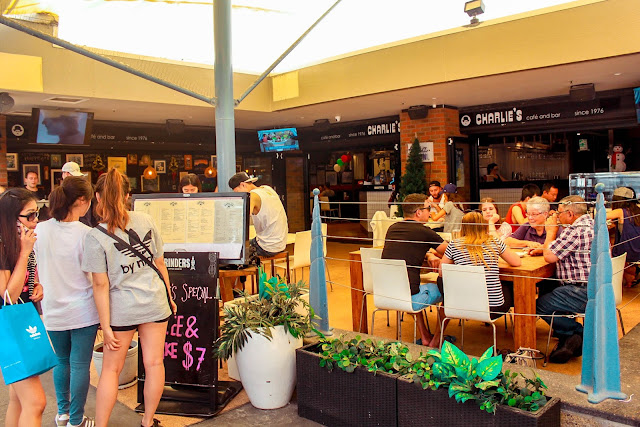 Charlie's Cafe & Bar @ Surfers Paradise, Gold Coast, Queensland, Australia 黃金海岸 澳洲澳大利亞 昆士蘭