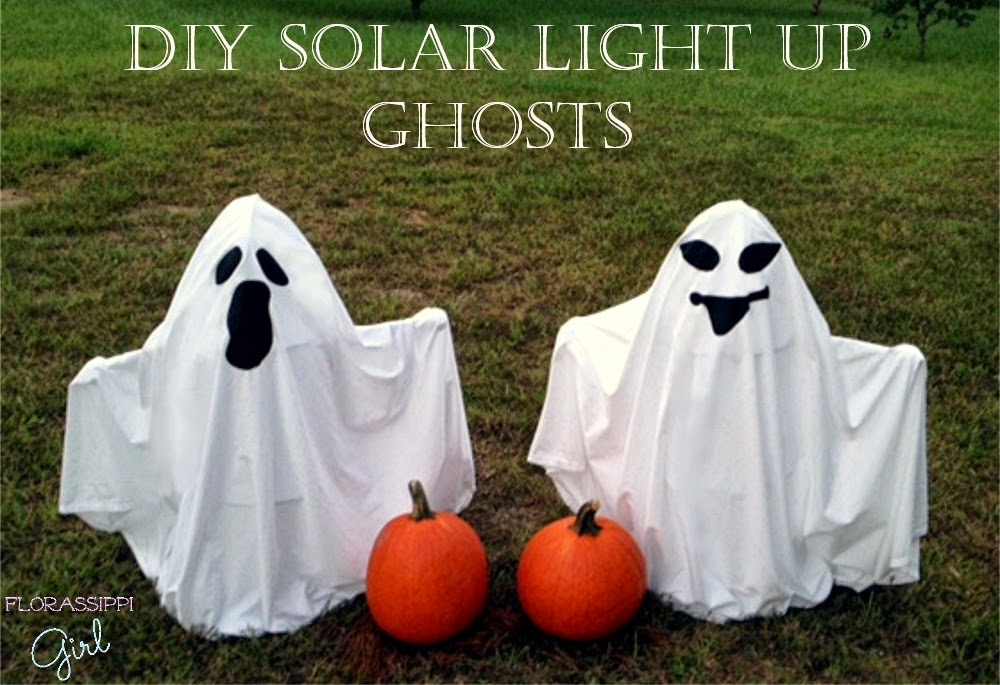 Florassippi Girl DIY Solar Light Up Ghosts