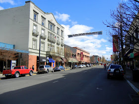 Walking around Ashland, OR Walking around Ashland, OR