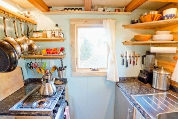 New design idea for House and practical apartment on wheels